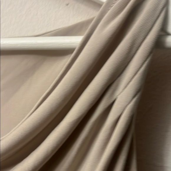 Calvin Klein Tan Draped Tank Top with Elegant Cowl Neck pit-pit 22" lgth 22.5" - Picture 3 of 10